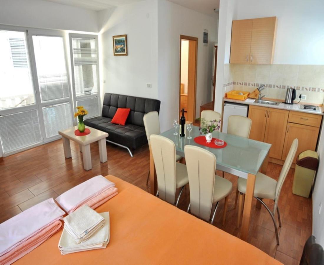 Apartments Franicevic Petrovazzo Camera foto